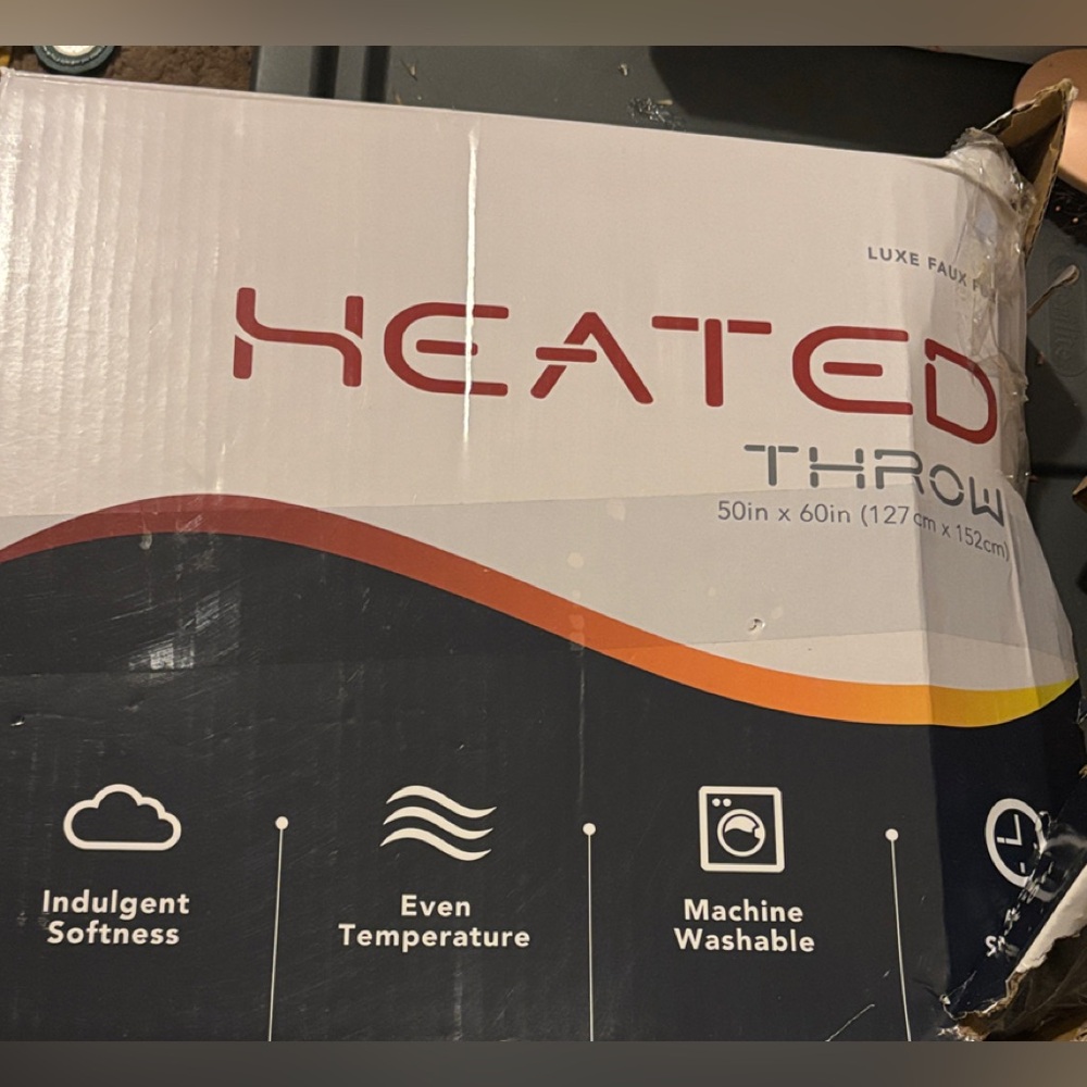 Heated Throw Blanket NEW